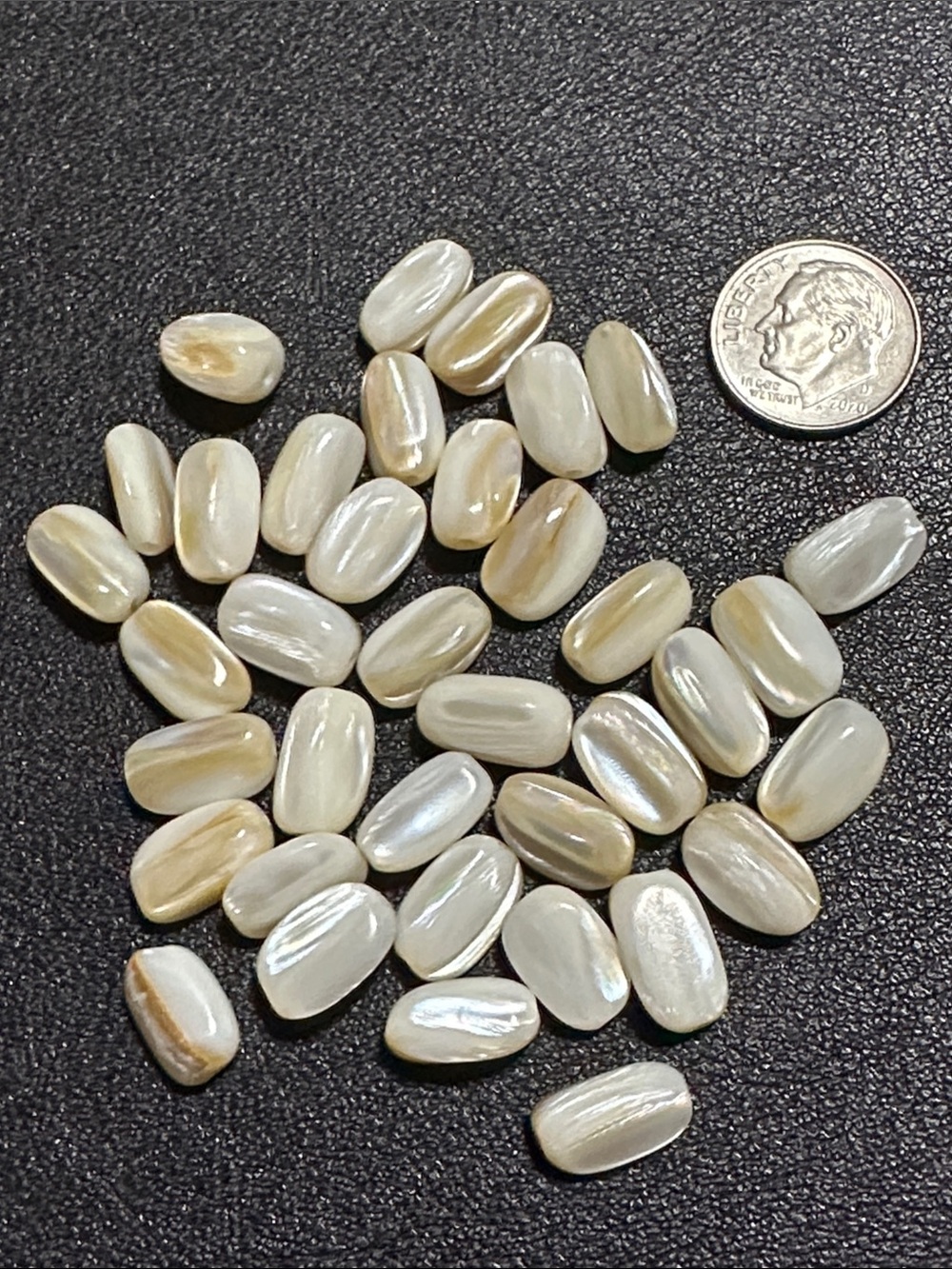 221.  Natural Mother Of Pearl Oval Shape Loose Beads
